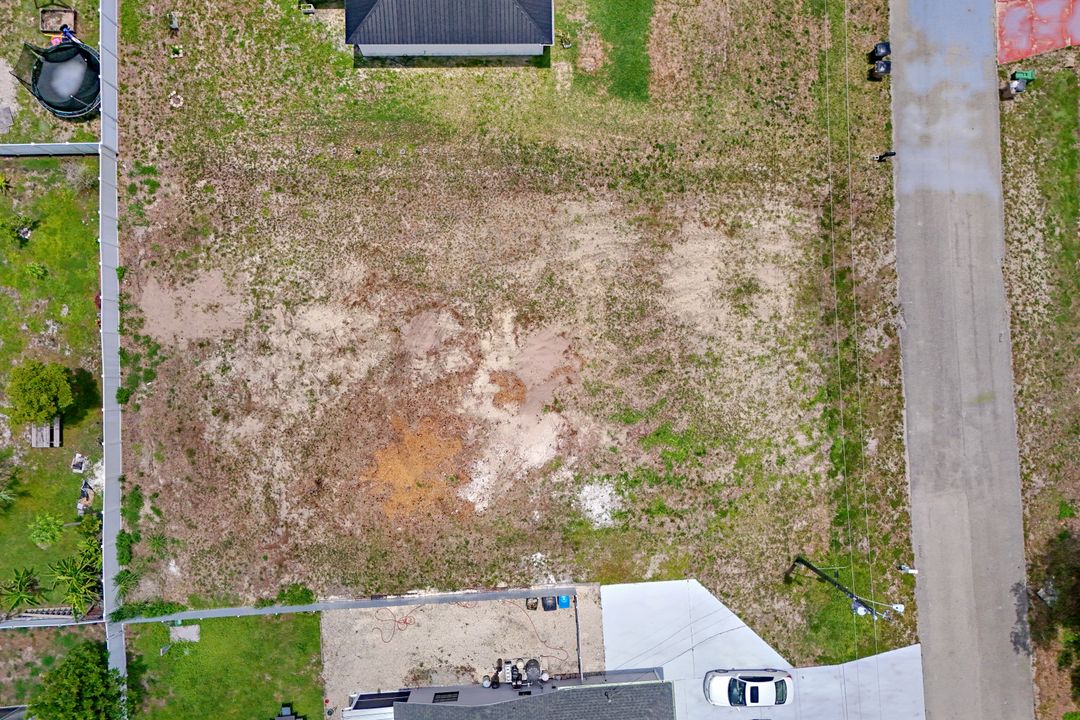 3205 NW 2nd Pl, Cape Coral, FL 33993