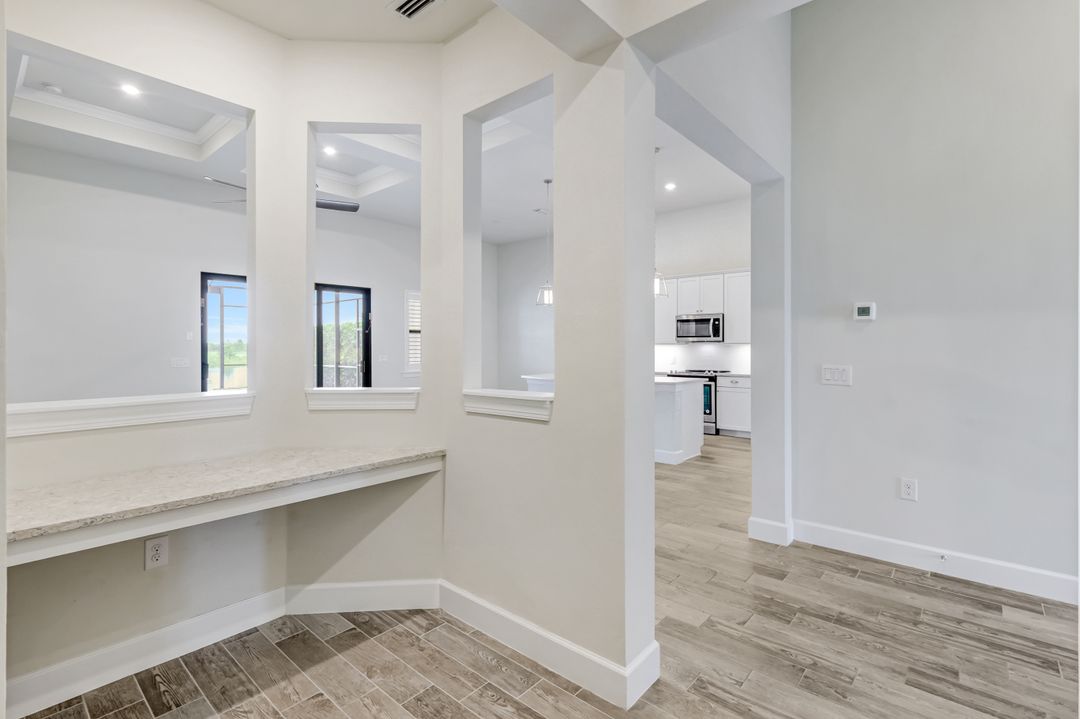 17146 Ashcomb Wy, Estero, FL 33928