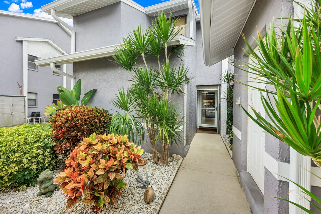 4616 SE 5th Pl #107, Cape Coral, FL 33904