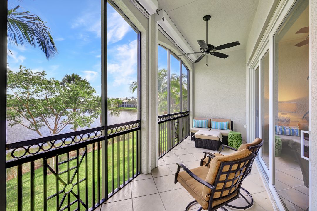 9235 Tesoro Ln #4-202, Naples, FL 34114