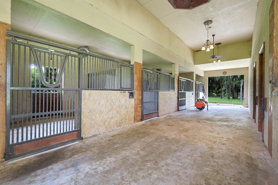14600 Fritchey Rd, Naples, FL 34114