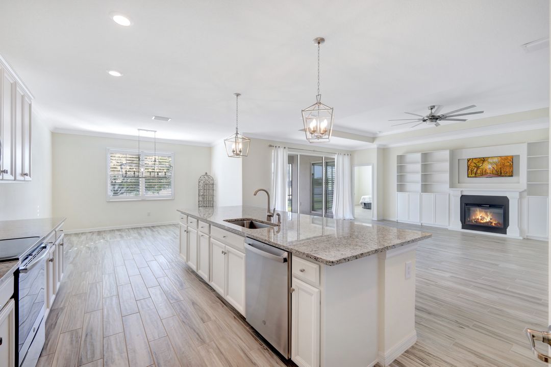 16467 Bonita Landing Cir, Bonita Springs, FL 34135