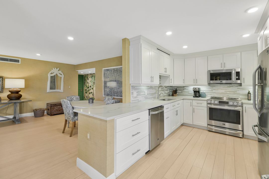 102 Wilderness Way #343, Naples, FL 34105