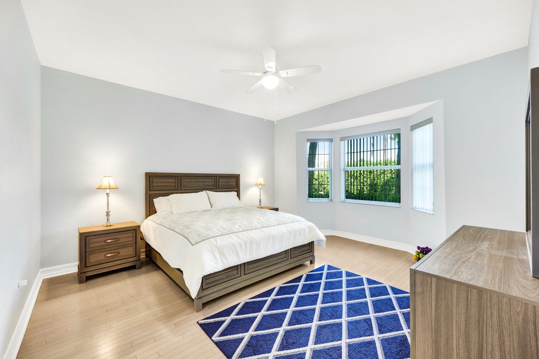 5994 Trophy Dr #1202, Naples, FL 34110