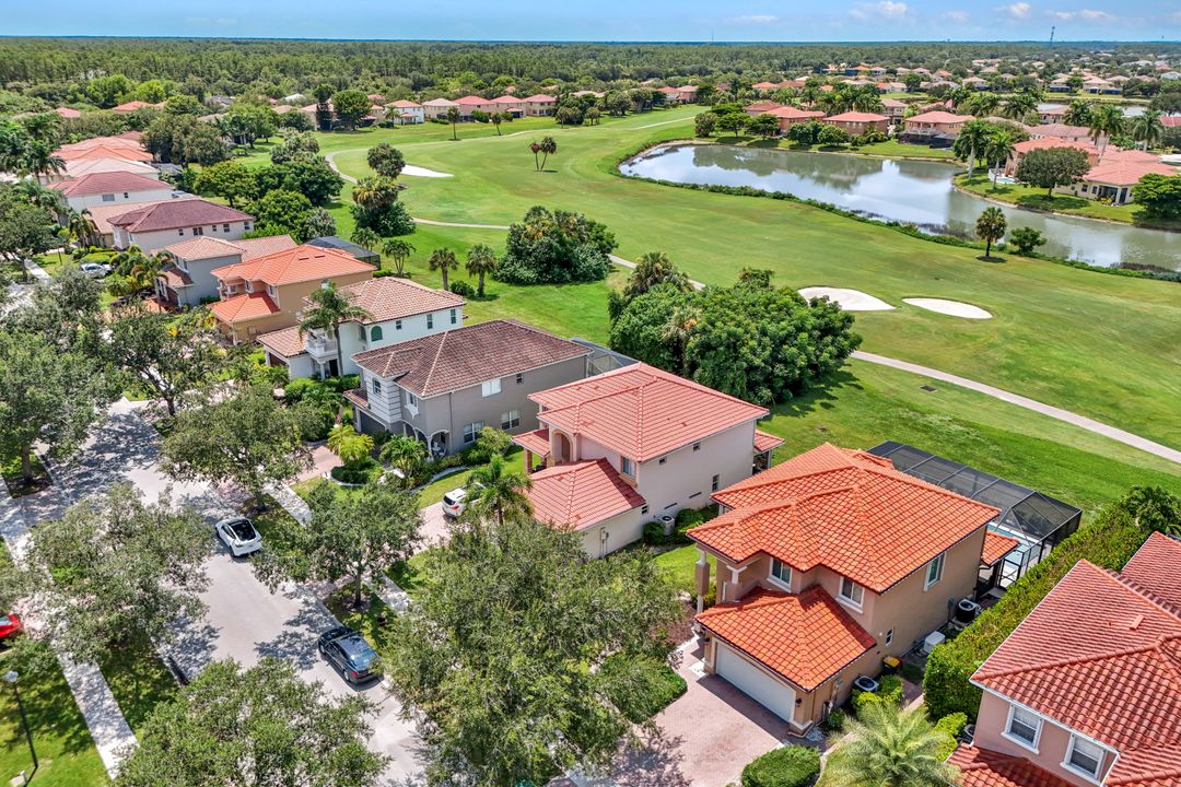 1764 Birdie Dr, Naples, FL 34120