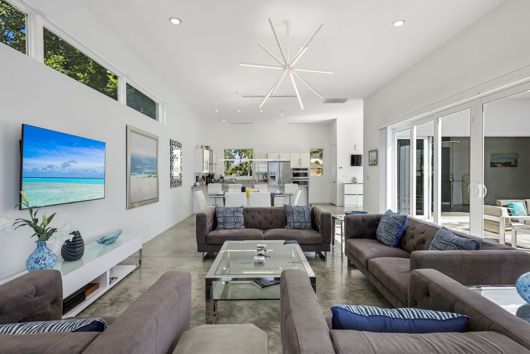 5326 SW 16th Pl, Cape Coral, FL 33914