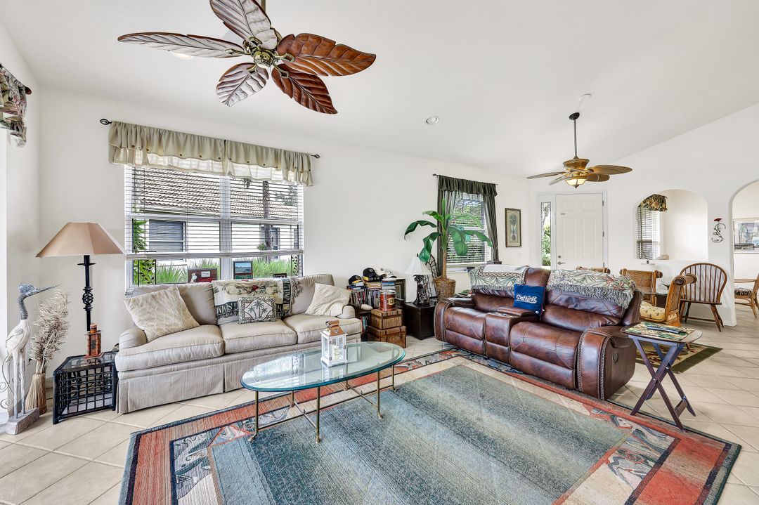 8454 Bent Creek Way, Naples, FL 34114