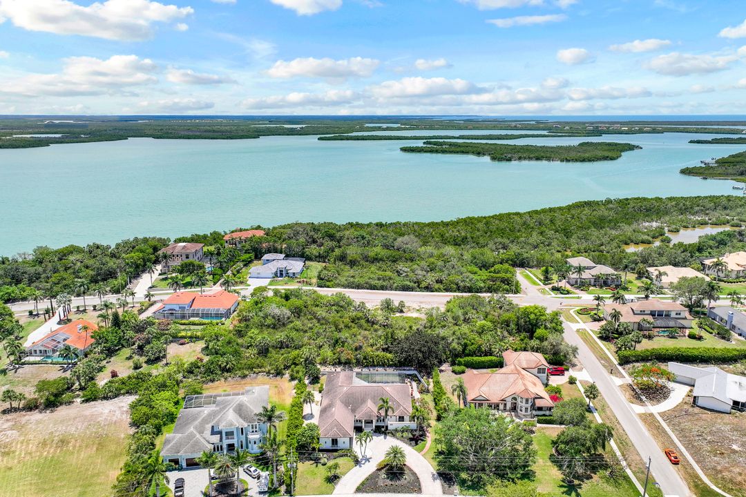 681 S Barfield Dr, Marco Island, FL 34145