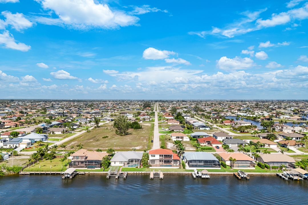 1128 NW 43rd Ave, Cape Coral, FL 33993