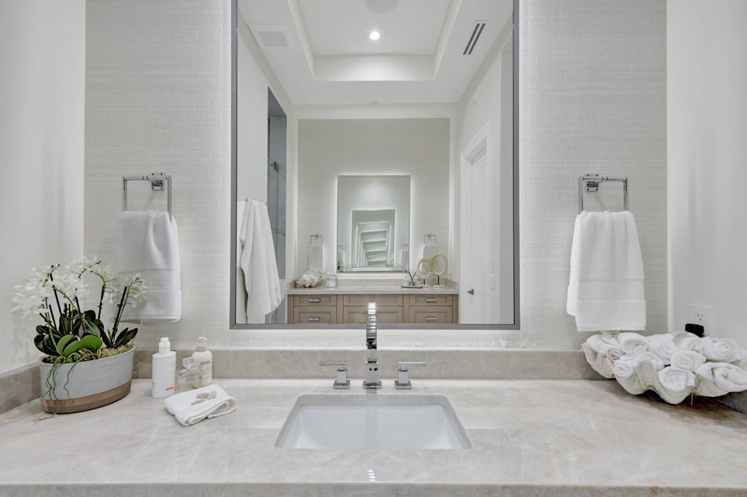 701 Plantation Ct, Marco Island, FL 34145