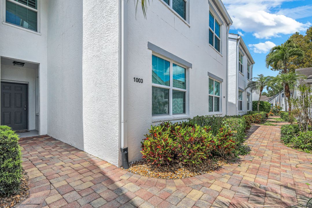 5945 Sand Wedge Ln #1003, Naples, FL 34110