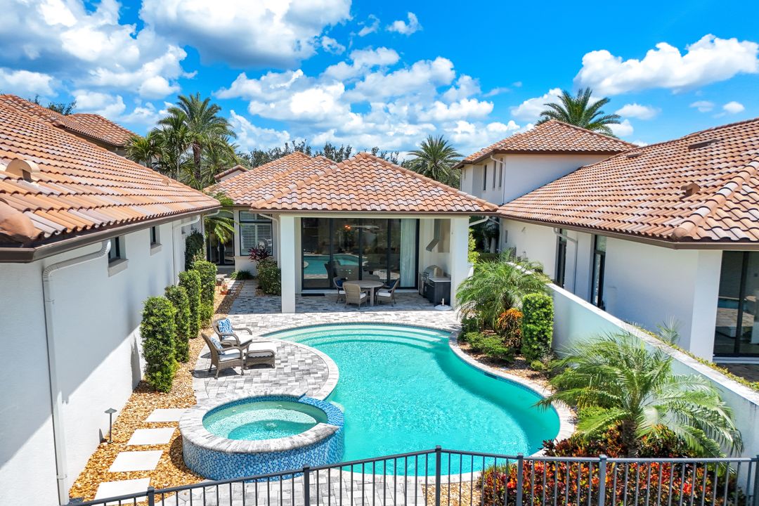 16484 Talis Park Dr, Naples, FL 34110