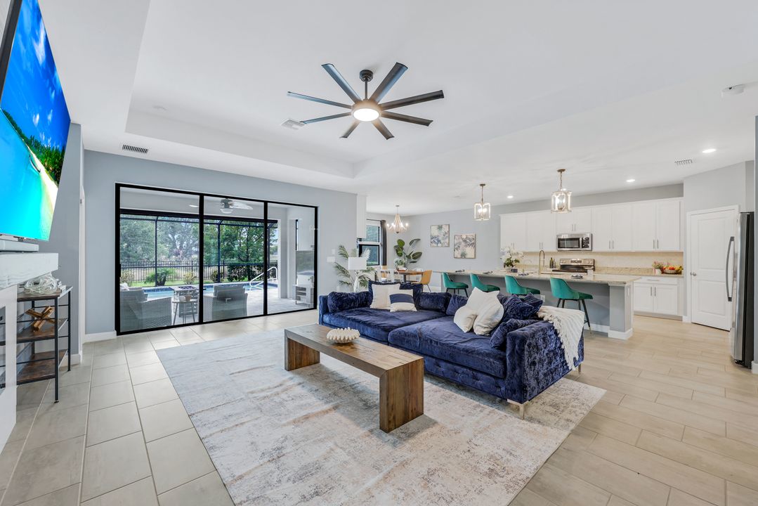 11570 Canopy Loop, Fort Myers, FL 33913