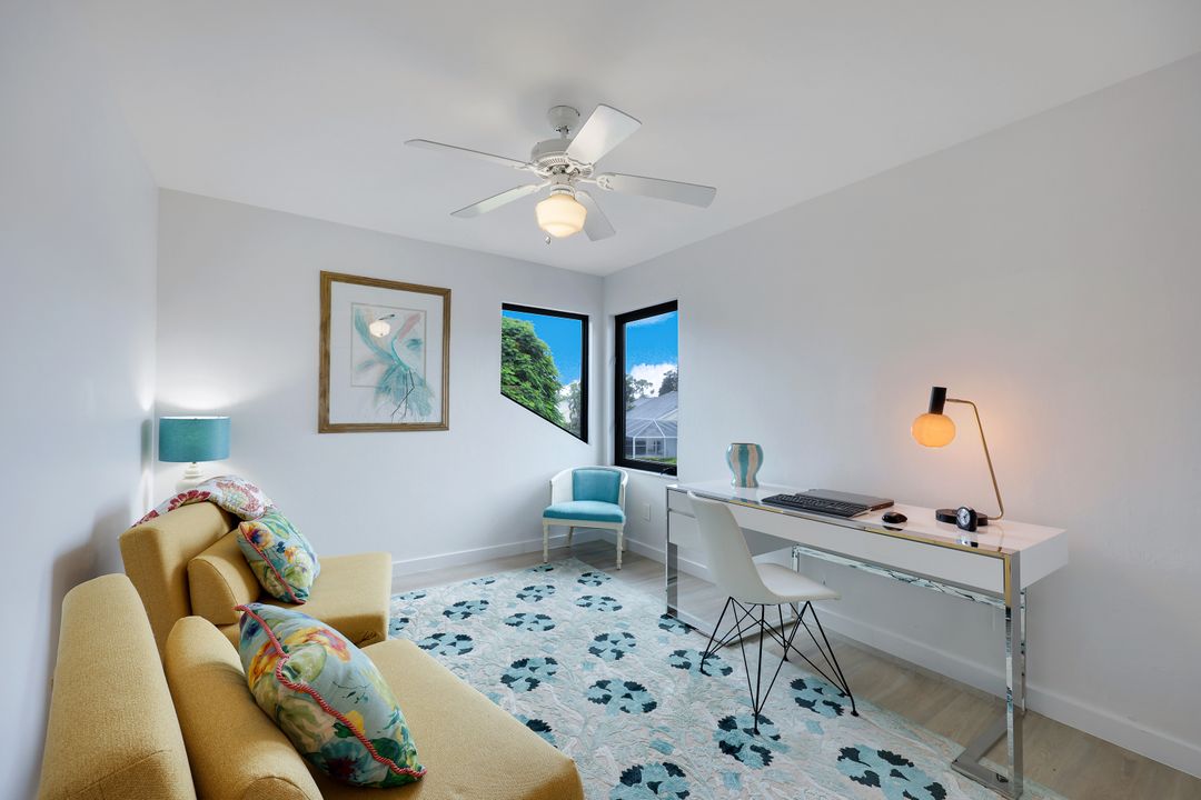335 Lambton Ln, Naples, FL 34104