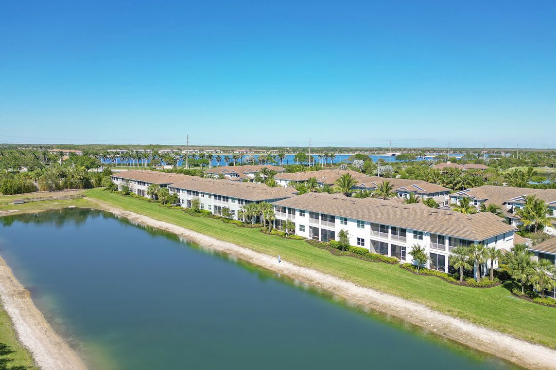 2319 Sawyers Hill Rd #703, Naples, FL 34120