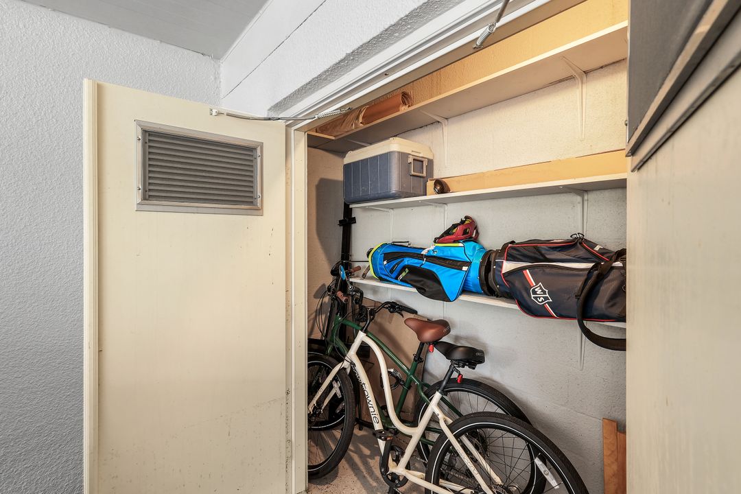 355 Park Shore Dr #1-134, Naples, FL 34103