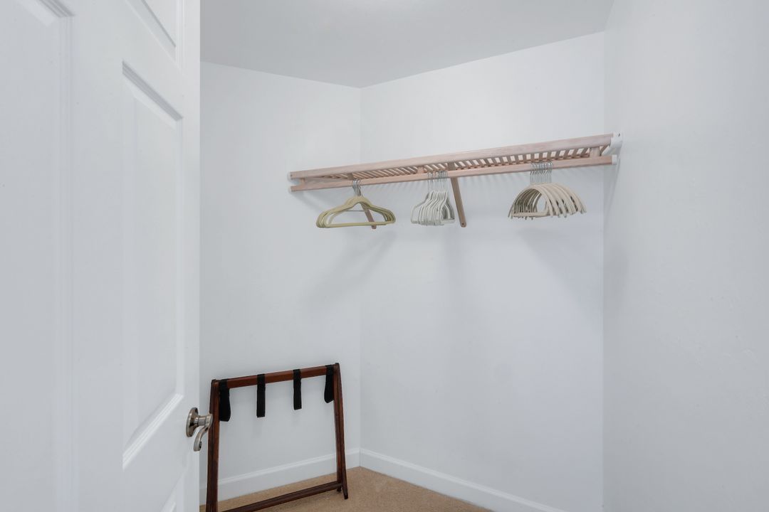 300 Dunes Blvd #203, Naples, FL 34110