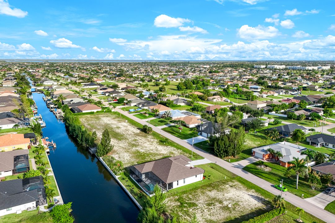 1732 SW 28th Ln, Cape Coral, FL 33914