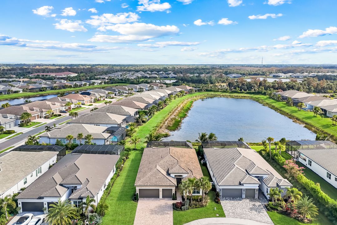 12078 Mimosa St, Naples, FL 34120