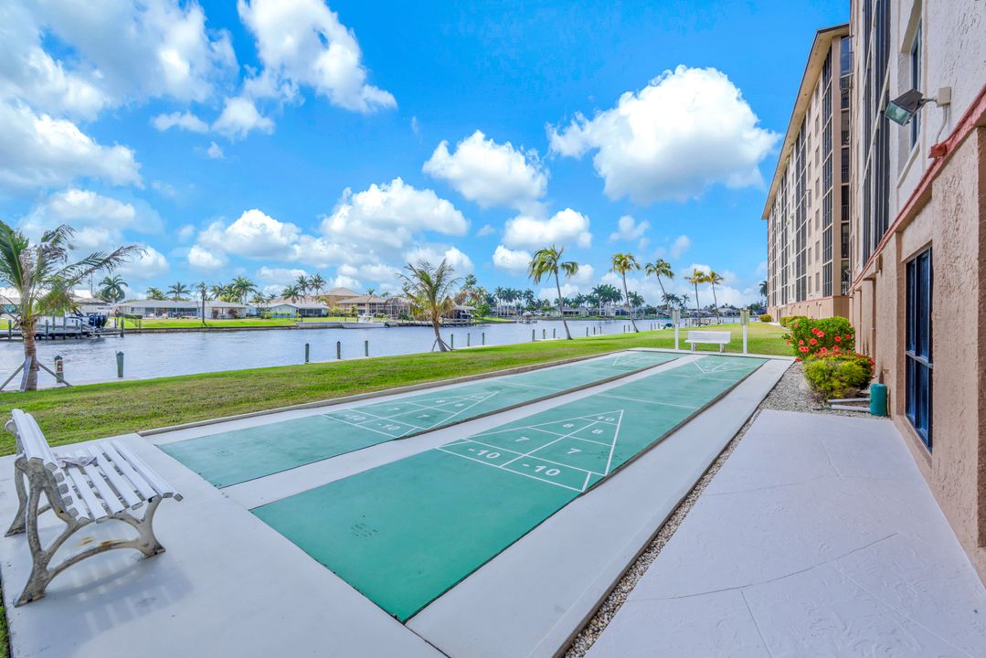 4280 SE 20th Pl #703, Cape Coral, FL 33904