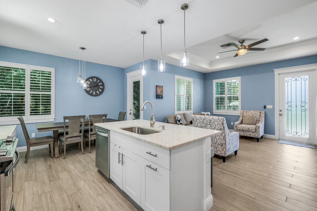1160 13th St SW, Naples, FL 34117