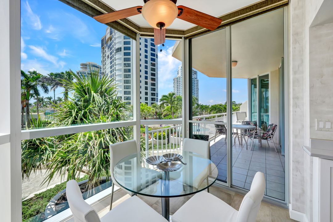 4255 Gulf Shore Blvd N  #103, Naples, FL 34103