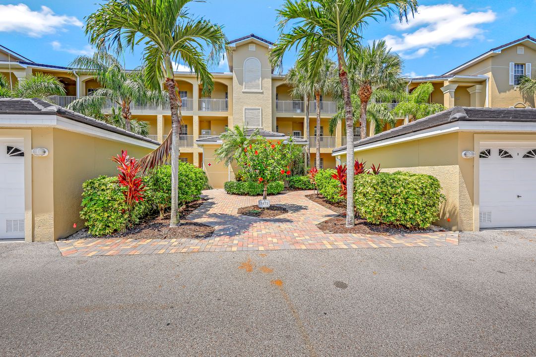 3471 Pointe Creek Ct #305, Bonita Springs, FL 34134