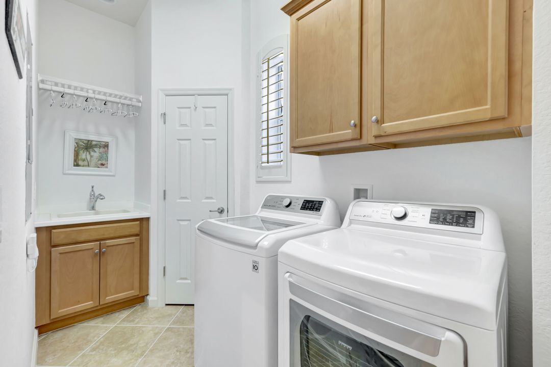 9508 Ironstone Terrace #201, Naples, FL 34120