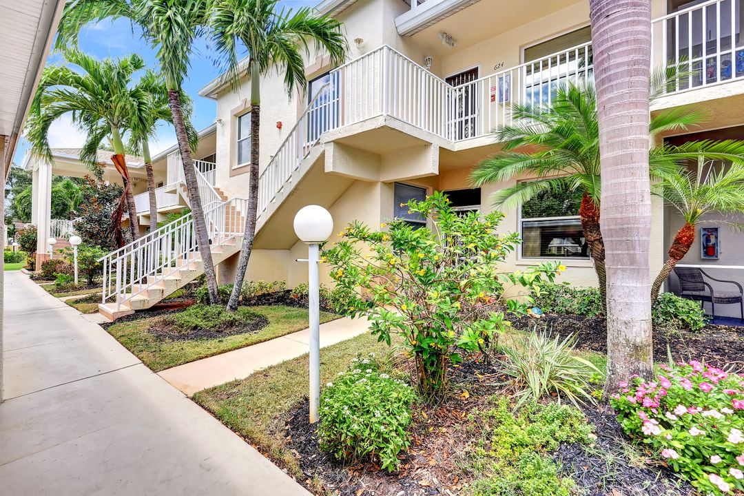 20760 Country Creek Dr #624, Estero, FL 33928