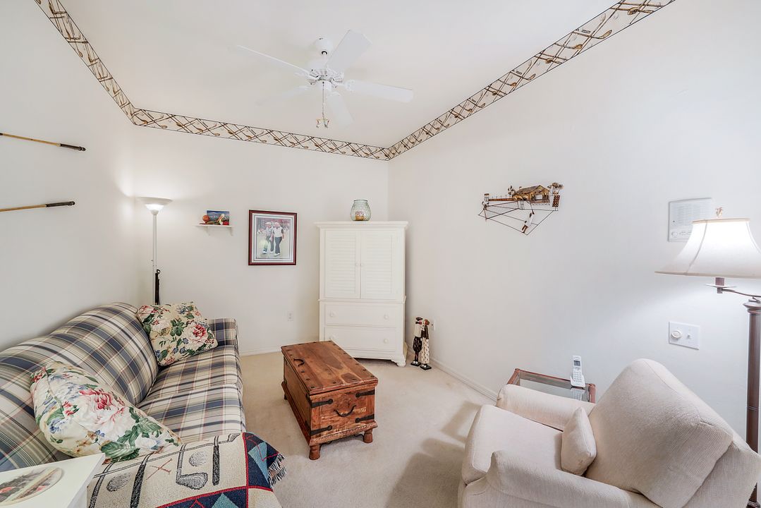 8285 Danbury Blvd #207, Naples, FL 34120