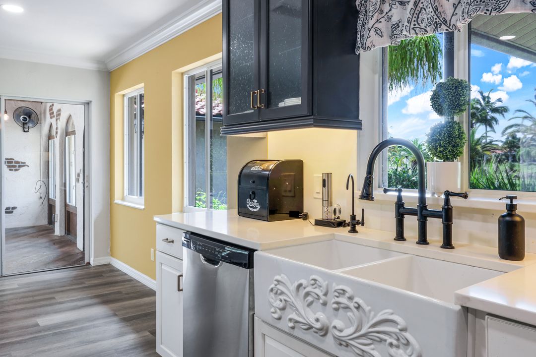 12305 Avida Ln, Bonita Springs, FL 34135