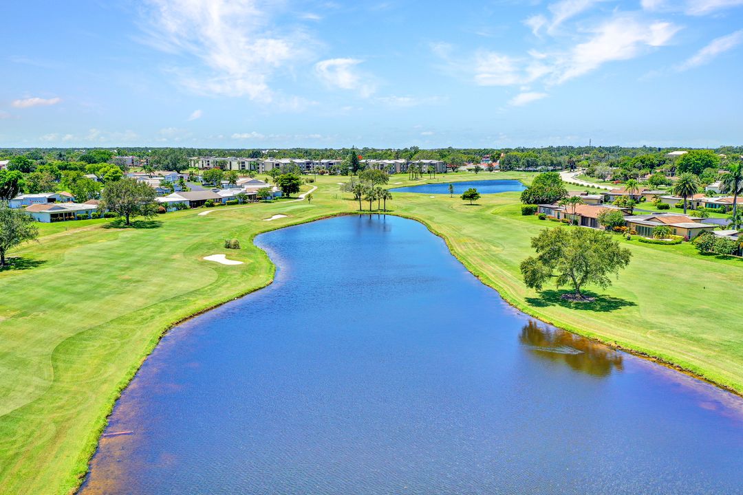 4175 Lakewood Blvd, Naples, FL 34112