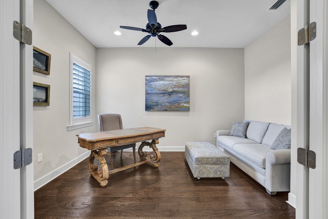 8839 Nautical Landing Cir #202, Naples, FL 34120