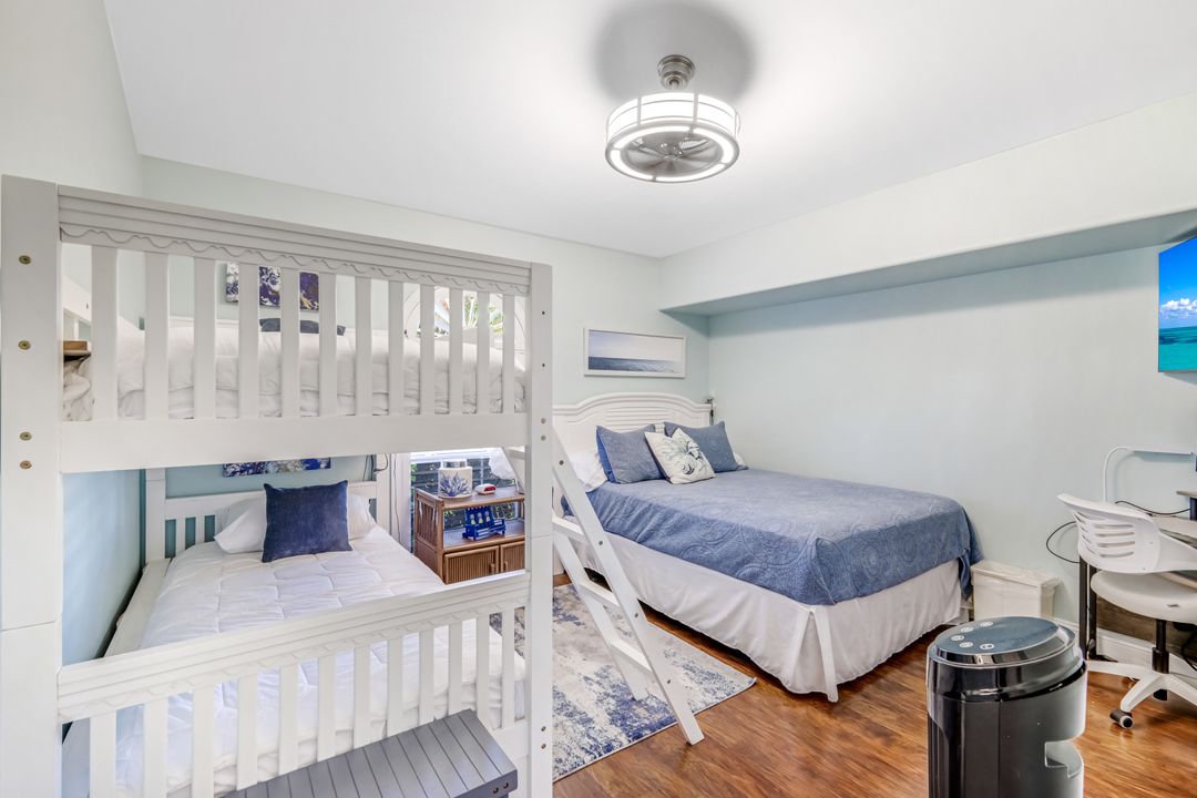 4934 SW 2nd Pl, Cape Coral, FL 33914