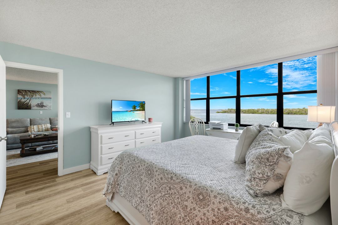 4223 Bay Beach Ln  #2D, Fort Myers Beach, FL 33931