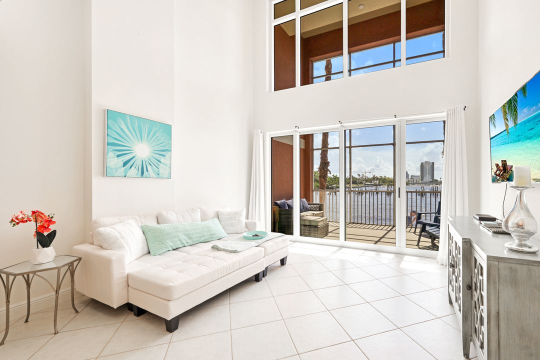 2743 First St #102, Fort Myers, FL 33916