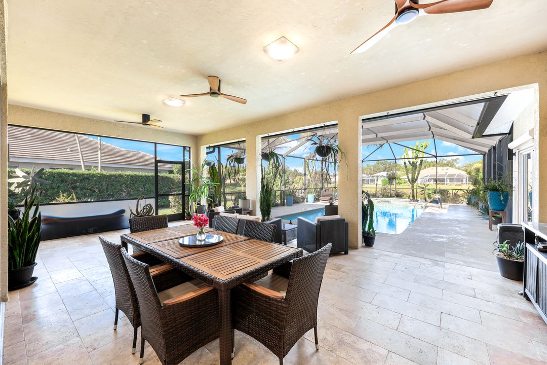 11481 Kestrel Ct, Naples, FL 34119