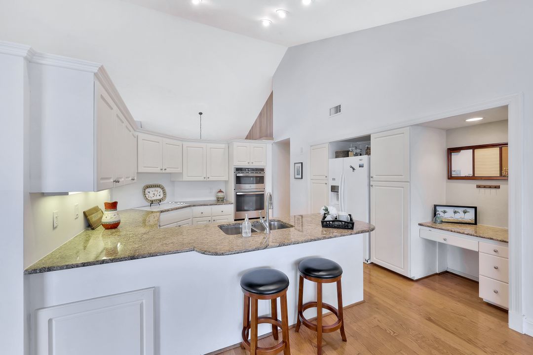 230 Windbrook Ct, Marco Island, FL 34145