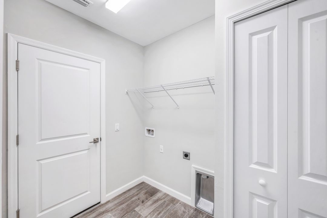 230 NE 18th St, Cape Coral, FL 33909