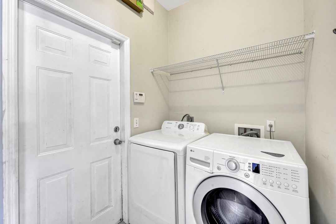 2525 39th Ave NE, Naples, FL 34120