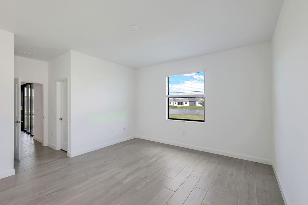 13838 Hunter Oak Dr, Fort Myers, FL 33913