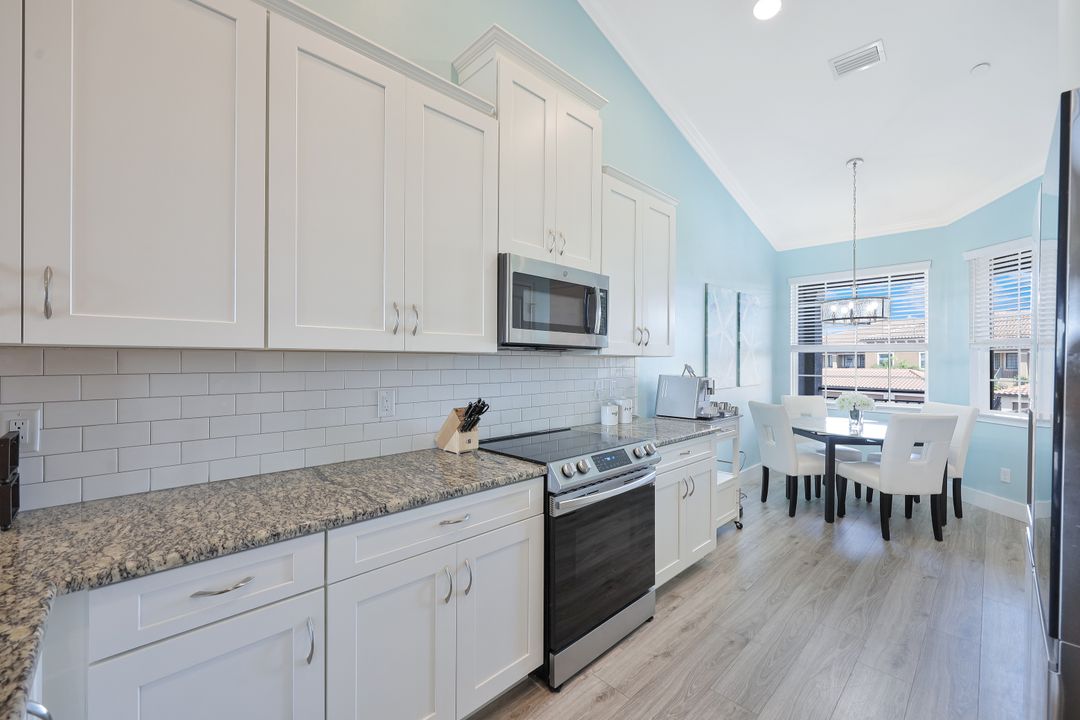 9385 Pocida Ct #203, Naples, FL 34119