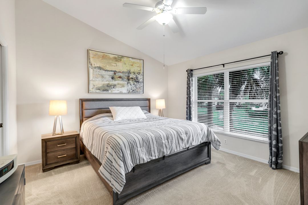 5070 Cedar Springs Dr #204, Naples, FL 34110