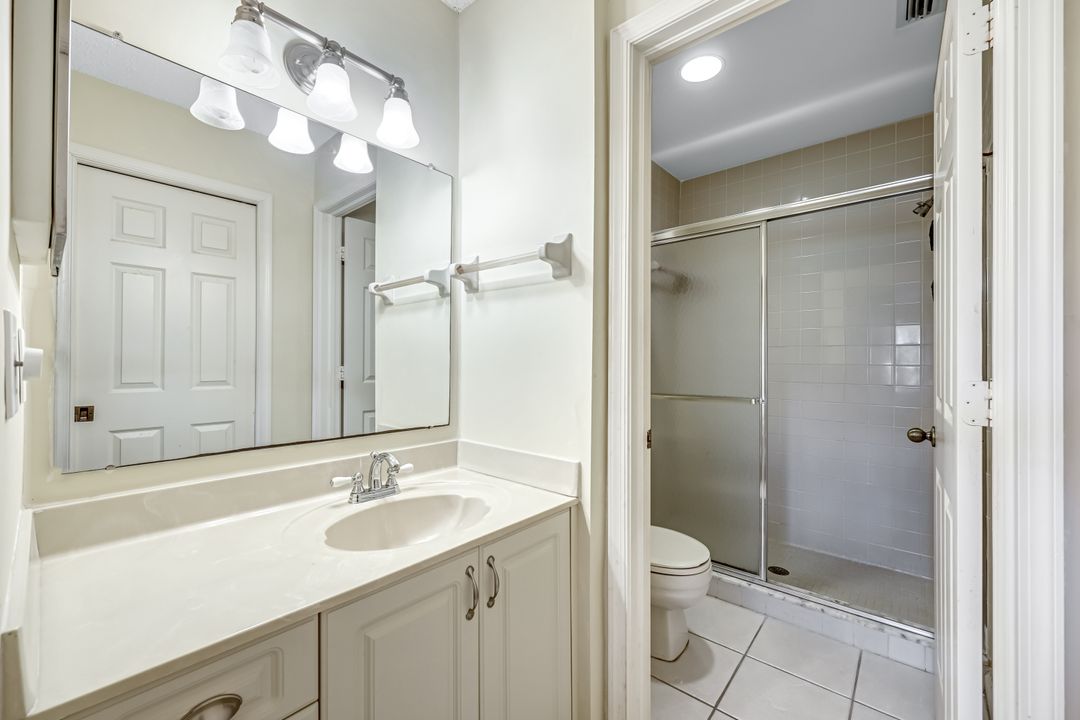 5955 Bloomfield Cir #A305, Naples, FL 34112