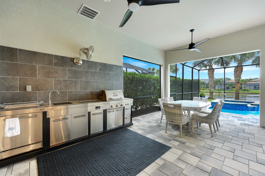 9405 Whooping Crane Wy, Naples, FL 34120