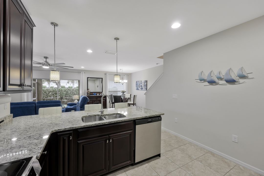 12111 Mahogany Cove St, Fort Myers, FL 33913