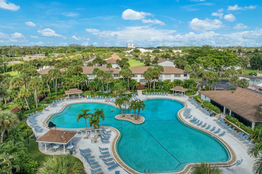 4038 Northlight Dr #1506, Naples, FL 34112