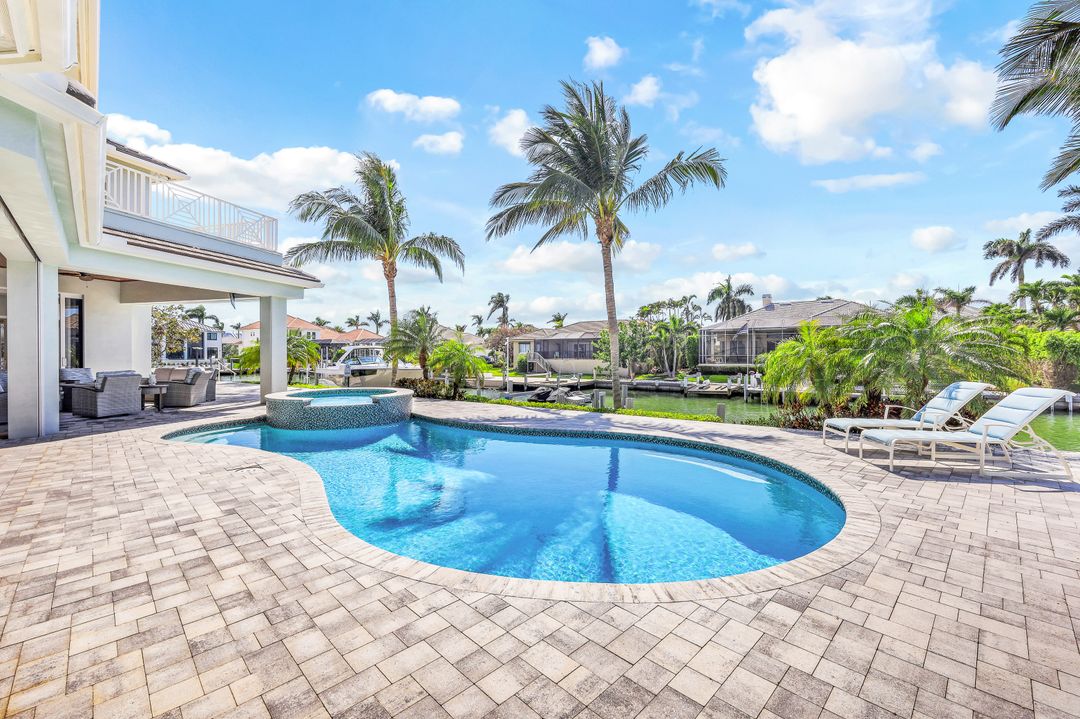 813 Magnolia Ct, Marco Island, FL 34145