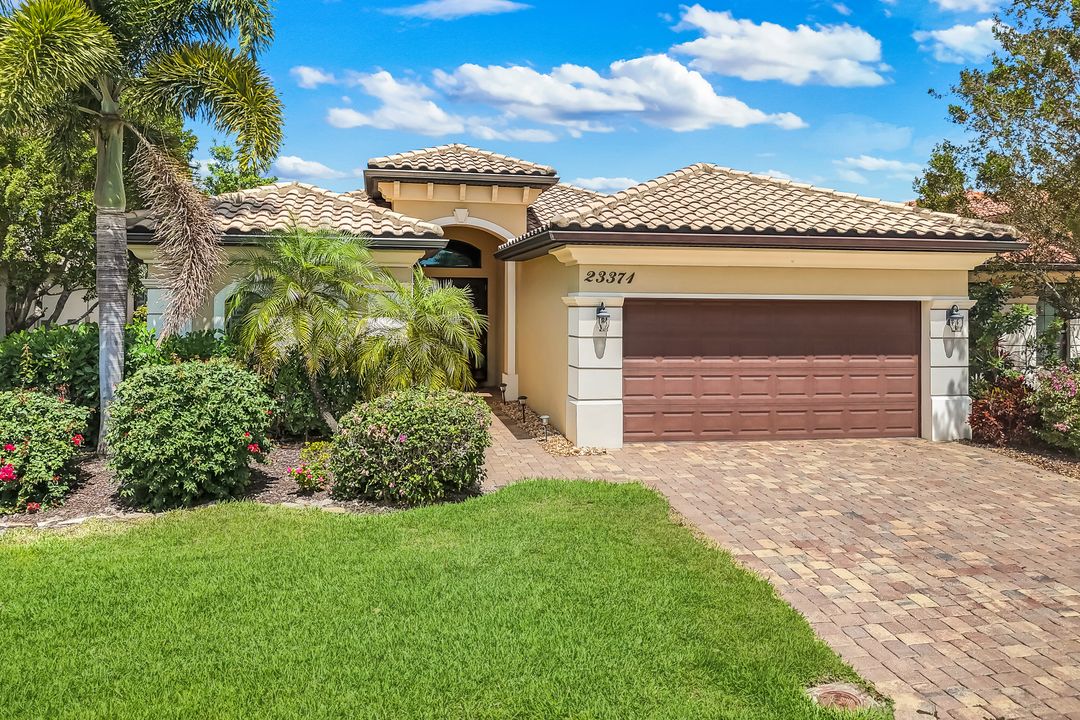 23371 Sanabria Loop, Bonita Springs, FL 34135