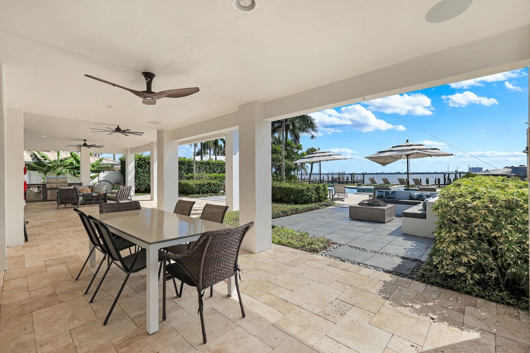5327 Nautilus Dr, Cape Coral, FL 33904
